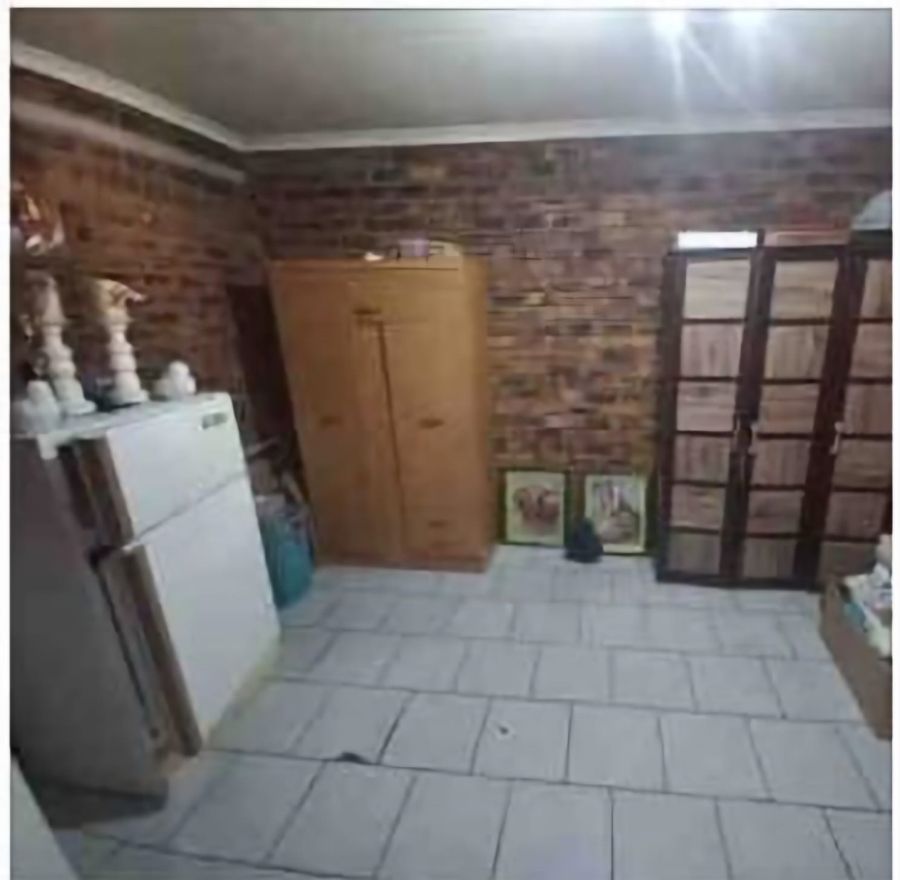 2 Bedroom Property for Sale in Birchleigh Gauteng