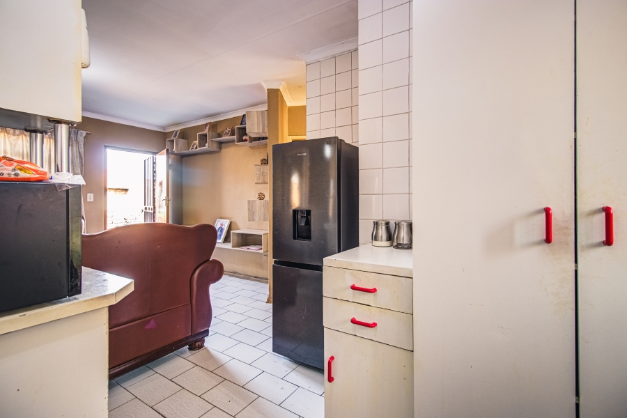 2 Bedroom Property for Sale in Birchleigh Gauteng