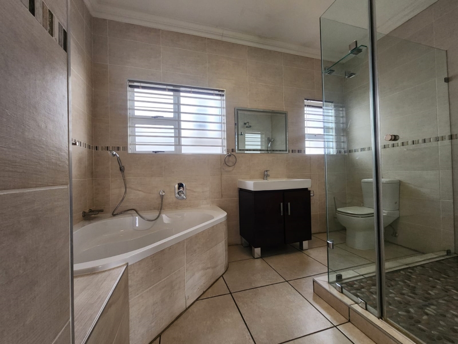 3 Bedroom Property for Sale in Rynfield Gauteng