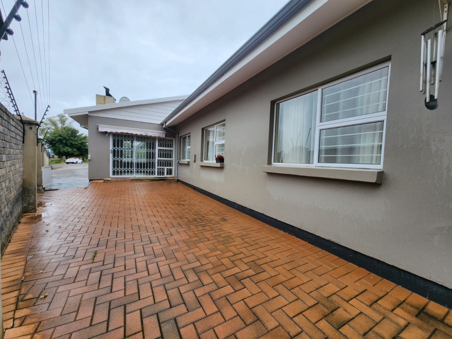 3 Bedroom Property for Sale in Rynfield Gauteng