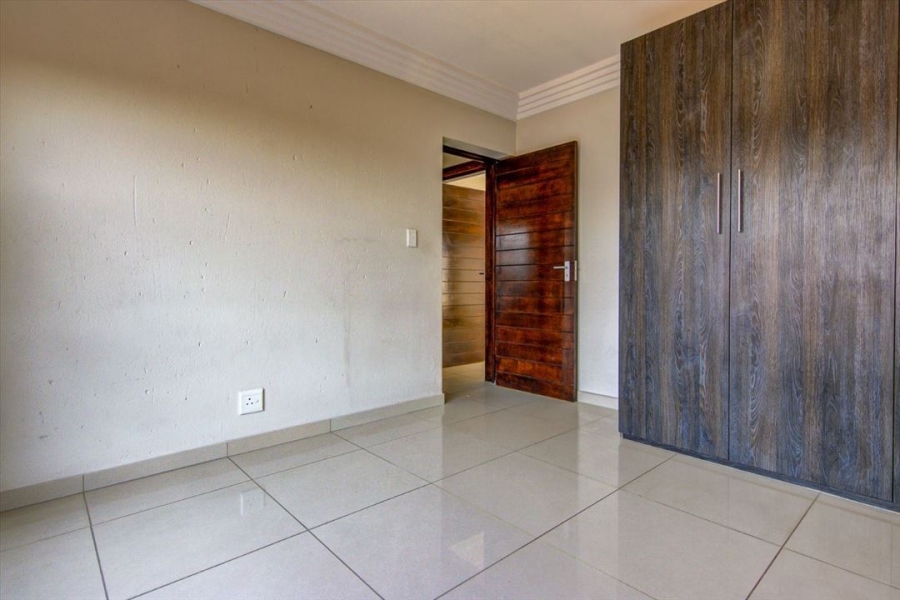3 Bedroom Property for Sale in Eveleigh Gauteng