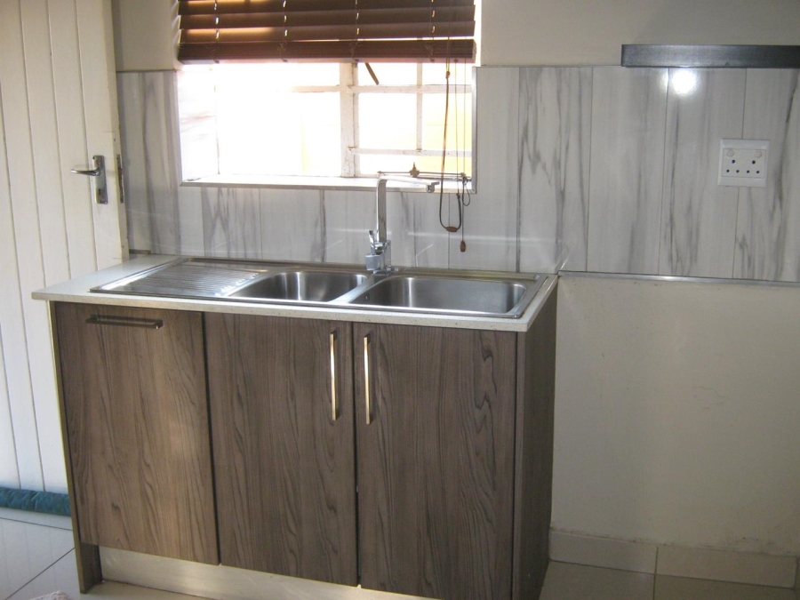 To Let 3 Bedroom Property for Rent in Gerdview Gauteng