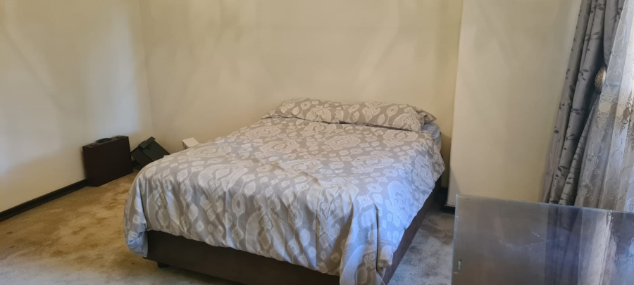 3 Bedroom Property for Sale in Selcourt Gauteng