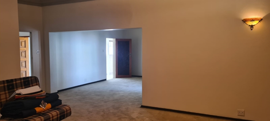 3 Bedroom Property for Sale in Selcourt Gauteng