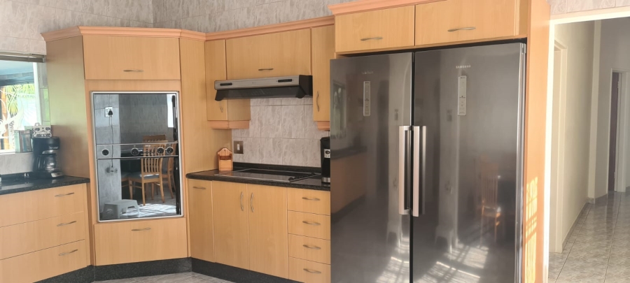 3 Bedroom Property for Sale in Selcourt Gauteng