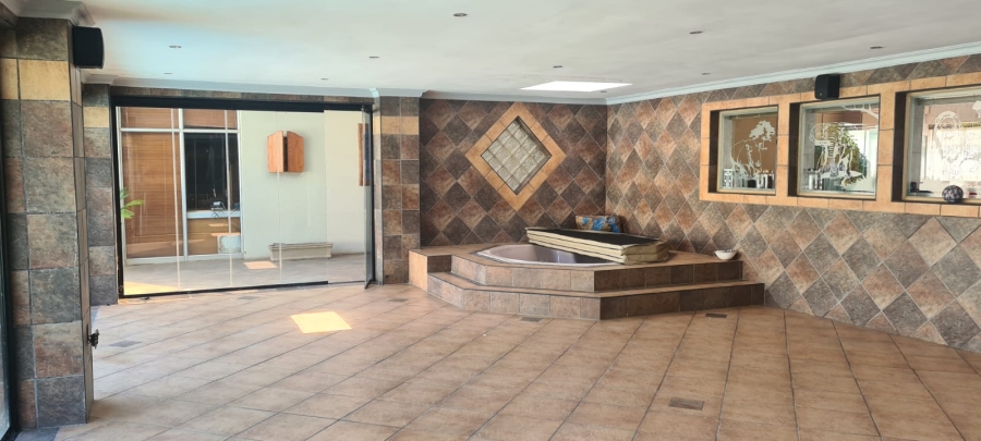 3 Bedroom Property for Sale in Selcourt Gauteng