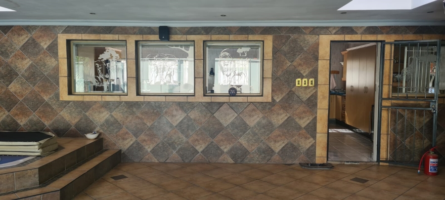 3 Bedroom Property for Sale in Selcourt Gauteng