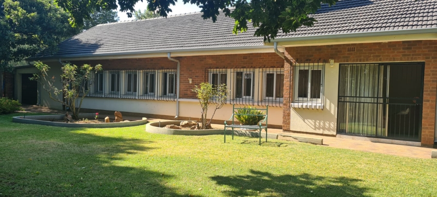 3 Bedroom Property for Sale in Selcourt Gauteng