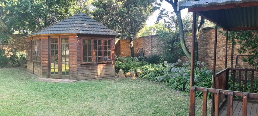 3 Bedroom Property for Sale in Selcourt Gauteng