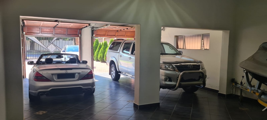 3 Bedroom Property for Sale in Selcourt Gauteng