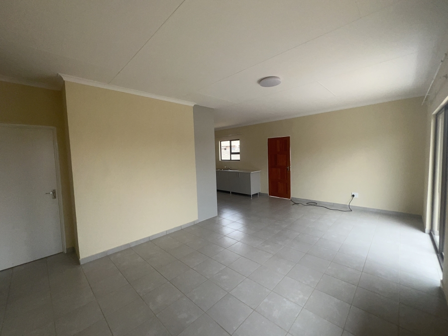3 Bedroom Property for Sale in Azaadville Gardens Gauteng