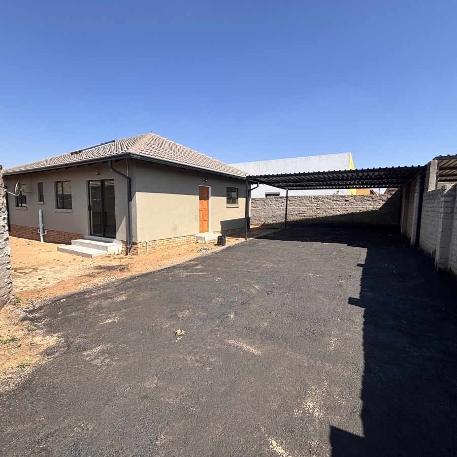 3 Bedroom Property for Sale in Azaadville Gardens Gauteng