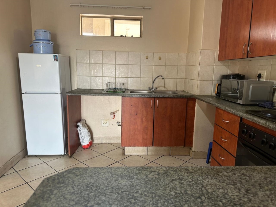 2 Bedroom Property for Sale in Noordhang Gauteng