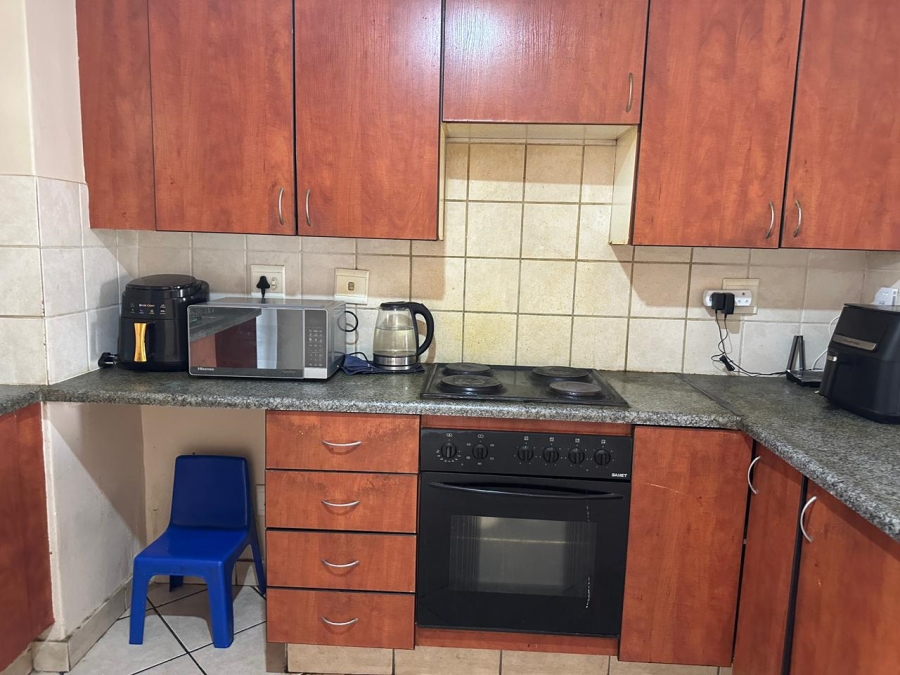 2 Bedroom Property for Sale in Noordhang Gauteng