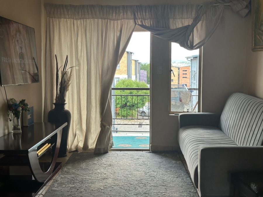 2 Bedroom Property for Sale in Noordhang Gauteng