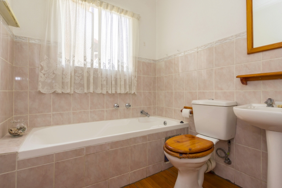 2 Bedroom Property for Sale in Primrose Hill Gauteng