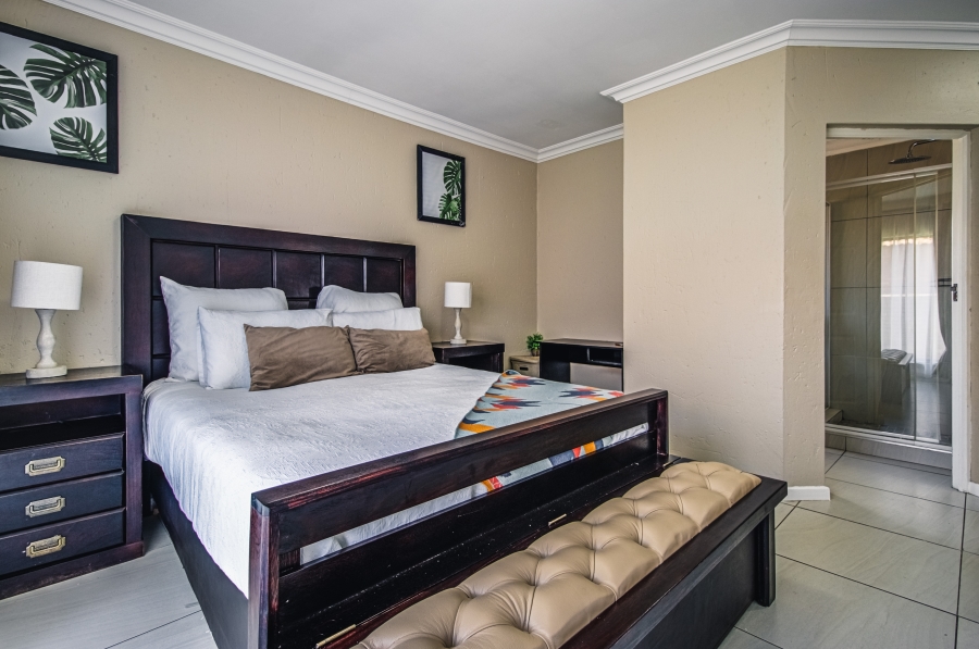 3 Bedroom Property for Sale in Helderwyk Gauteng