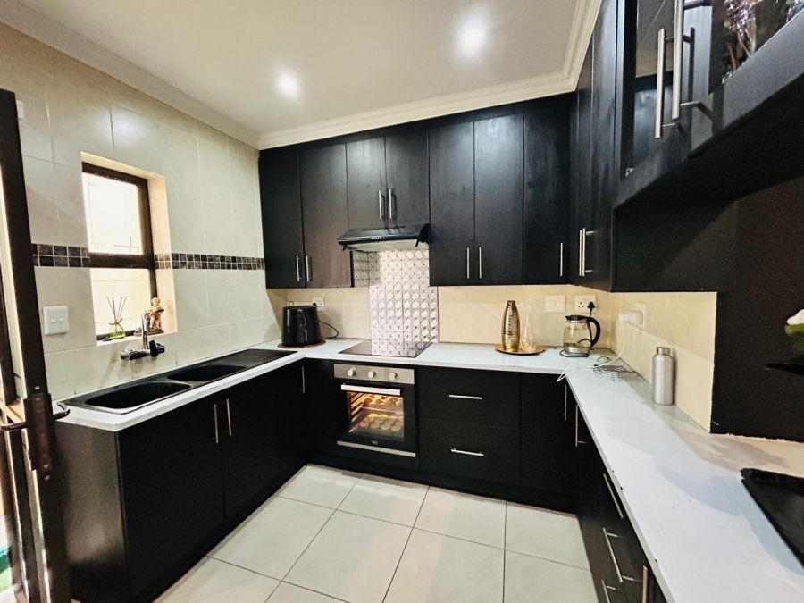 3 Bedroom Property for Sale in Selcourt Gauteng