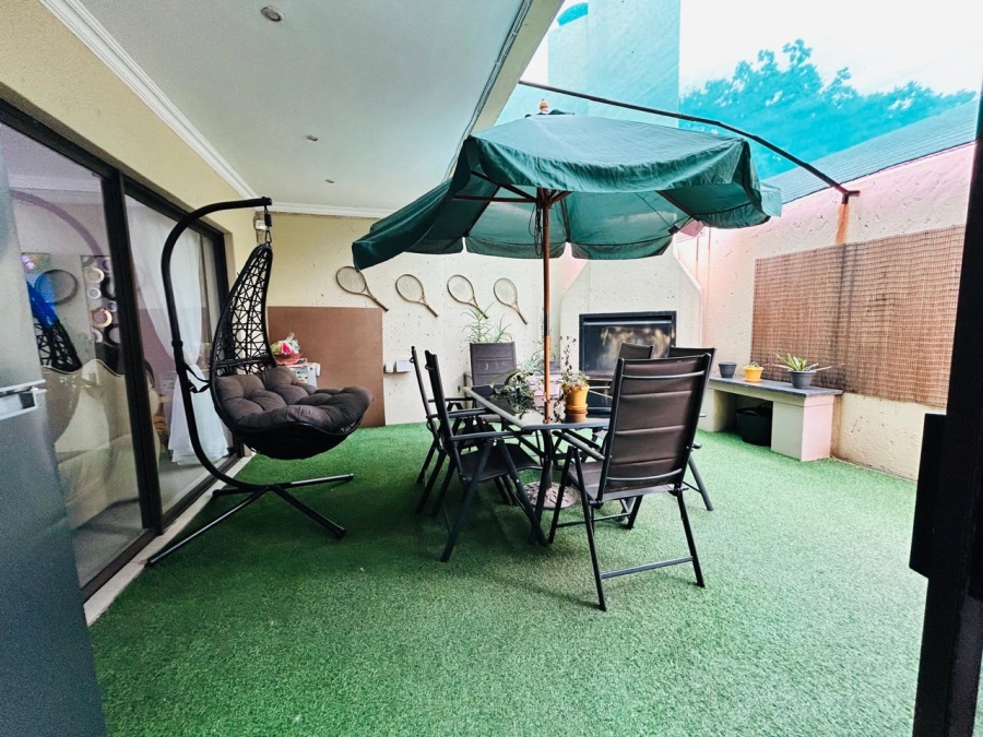 3 Bedroom Property for Sale in Selcourt Gauteng