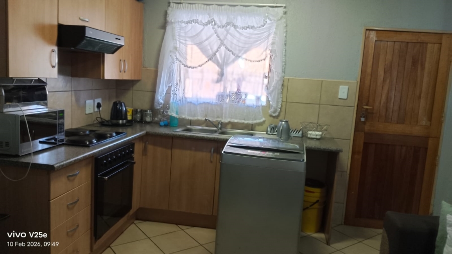 2 Bedroom Property for Sale in Krugersrus Gauteng