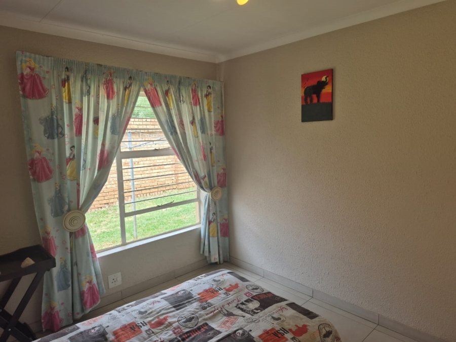 5 Bedroom Property for Sale in Eden Glen Gauteng
