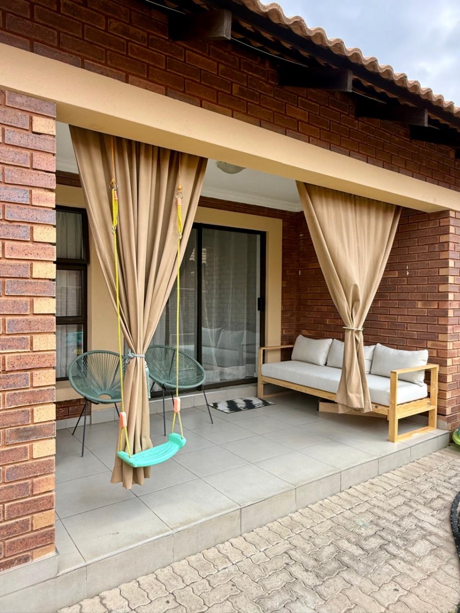 3 Bedroom Property for Sale in Helderwyk Gauteng