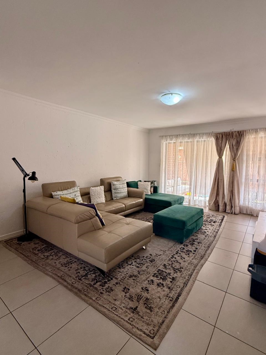 3 Bedroom Property for Sale in Helderwyk Gauteng