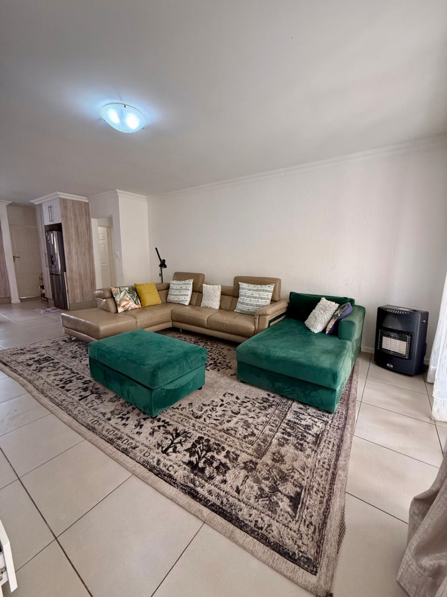 3 Bedroom Property for Sale in Helderwyk Gauteng