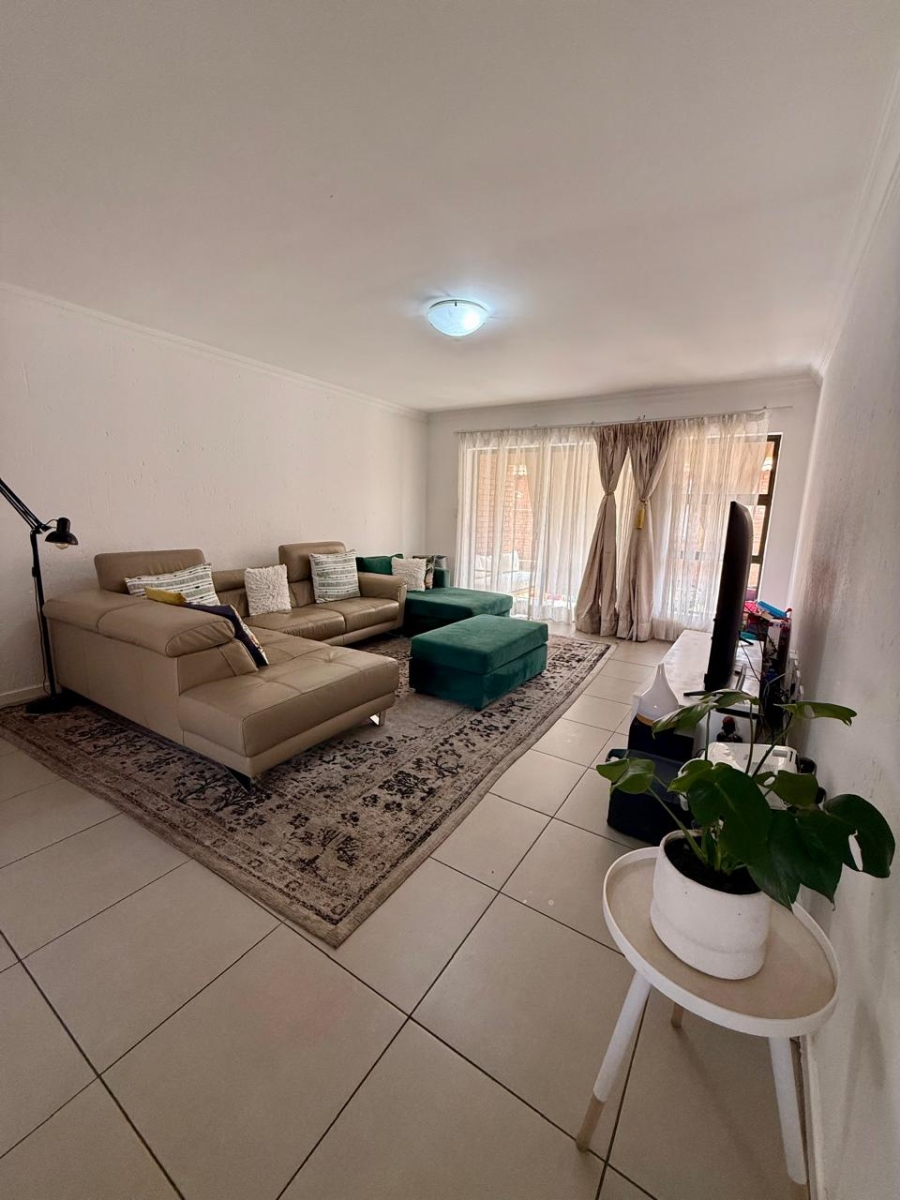 3 Bedroom Property for Sale in Helderwyk Gauteng