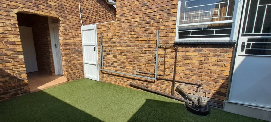 3 Bedroom Property for Sale in Northmead Gauteng