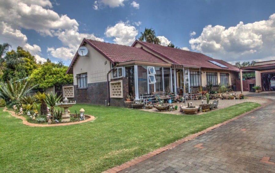 3 Bedroom Property for Sale in Allen Grove Gauteng