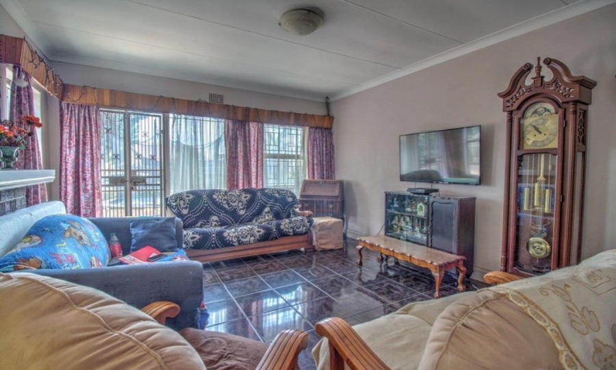 3 Bedroom Property for Sale in Nimrod Park Gauteng