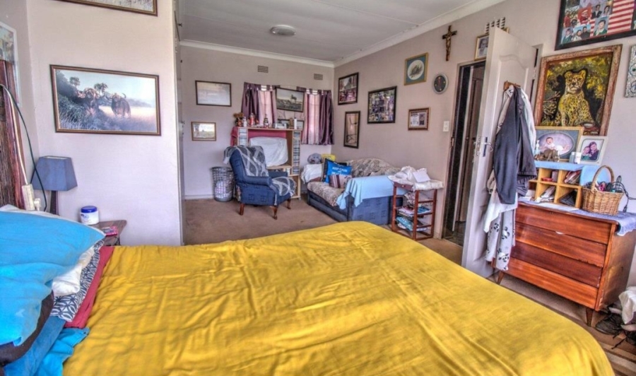 3 Bedroom Property for Sale in Nimrod Park Gauteng