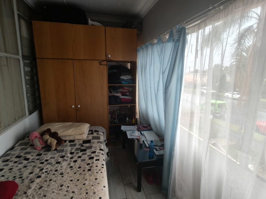 2 Bedroom Property for Sale in Allen Grove Gauteng