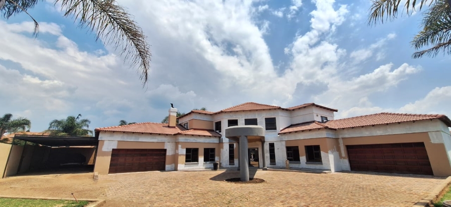 5 Bedroom Property for Sale in Sonneveld Gauteng