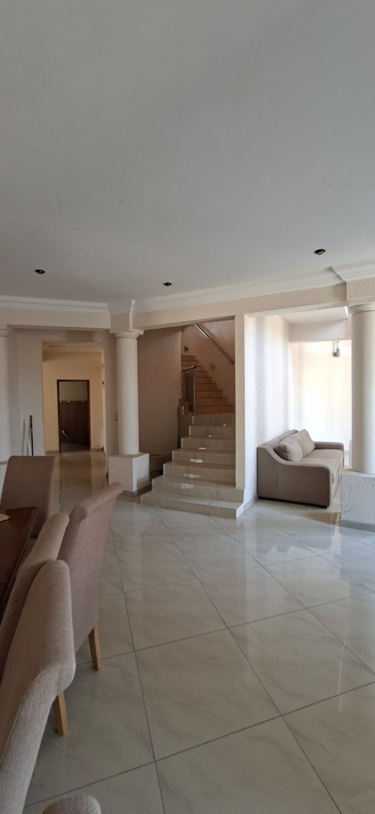 5 Bedroom Property for Sale in Sonneveld Gauteng