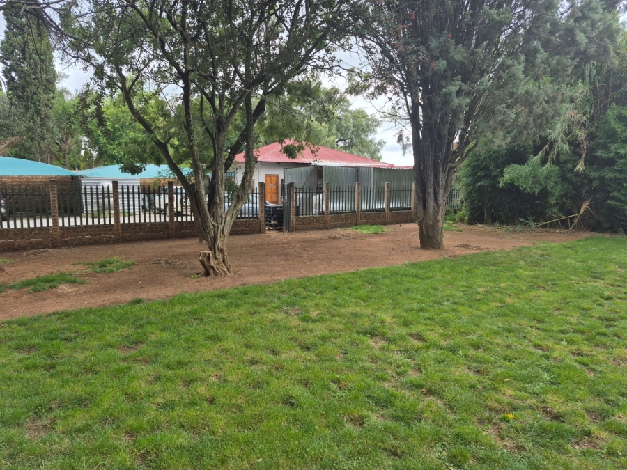 11 Bedroom Property for Sale in Bredell Gauteng