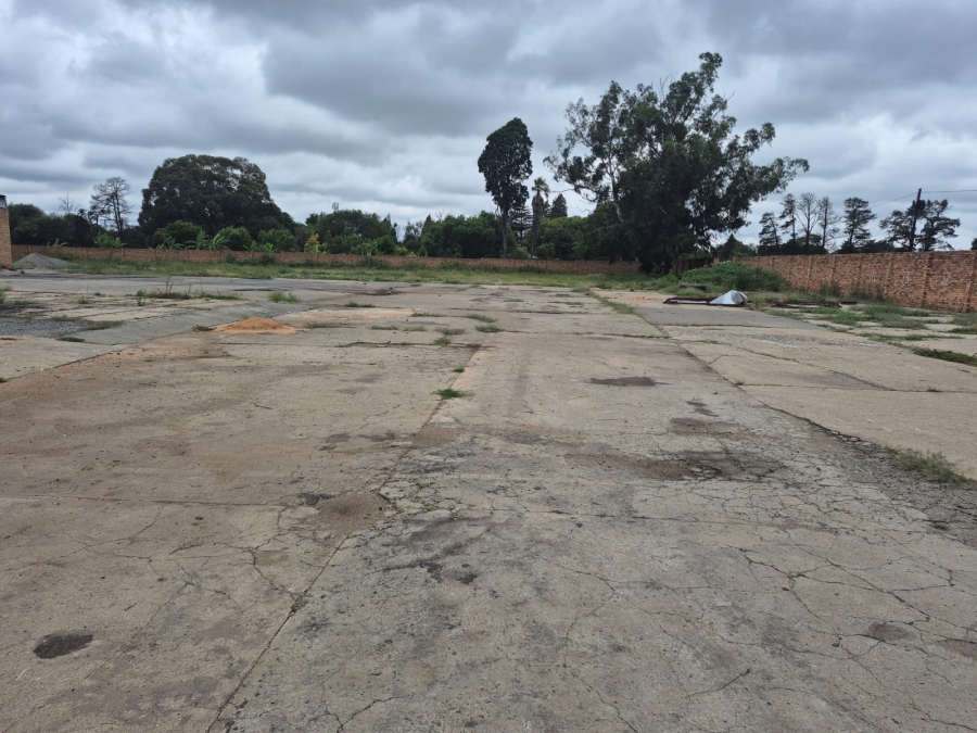 11 Bedroom Property for Sale in Bredell Gauteng