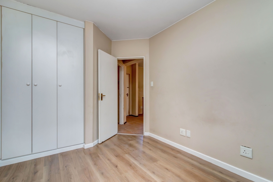 To Let 1 Bedroom Property for Rent in Bryanston Gauteng