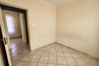 3 Bedroom Property for Sale in Crystal Park Gauteng