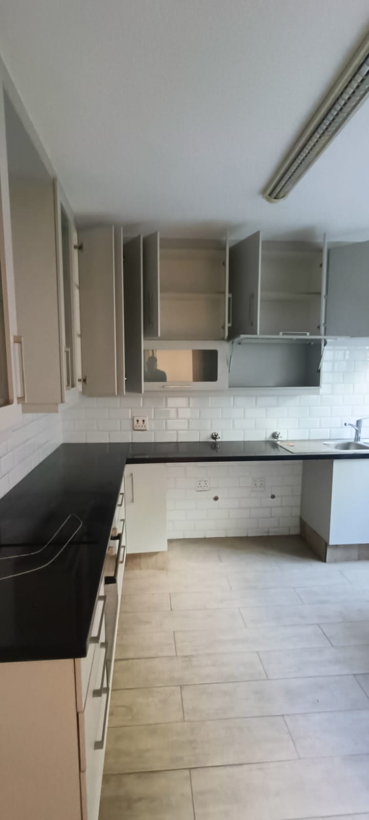 To Let 3 Bedroom Property for Rent in Morningside Manor Gauteng