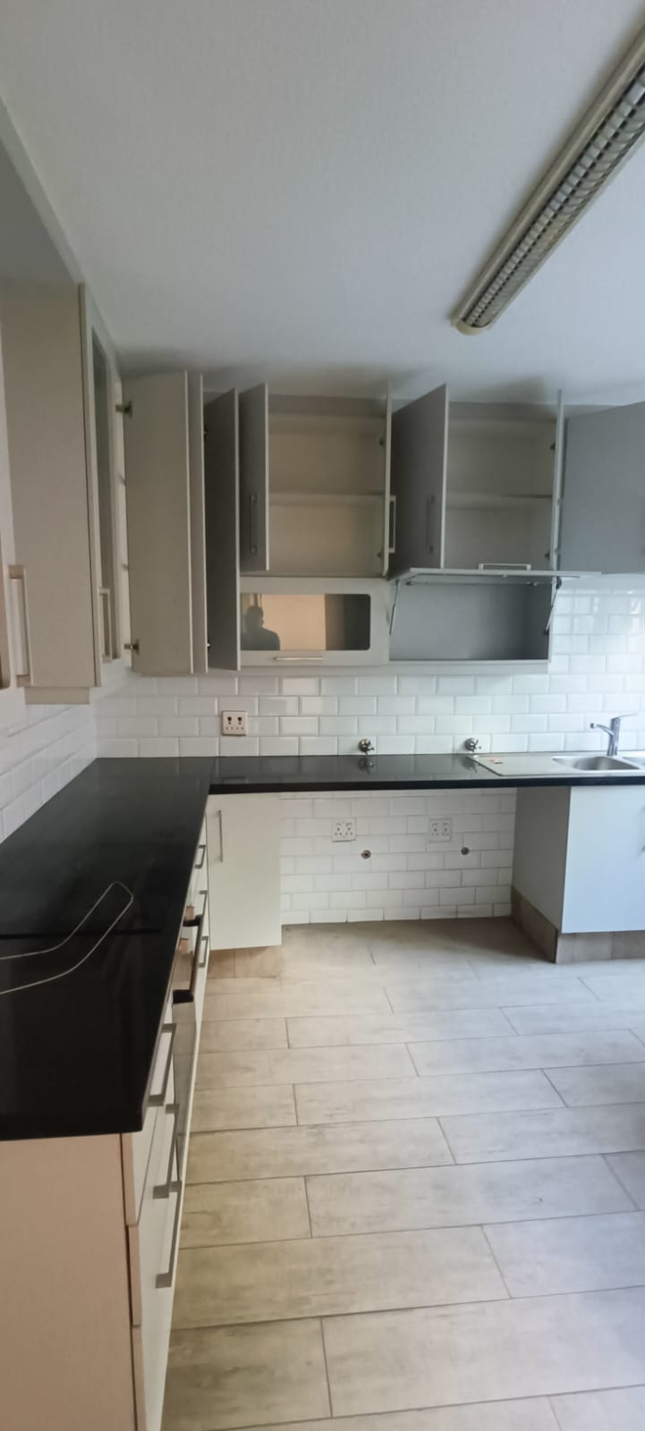To Let 3 Bedroom Property for Rent in Morningside Manor Gauteng