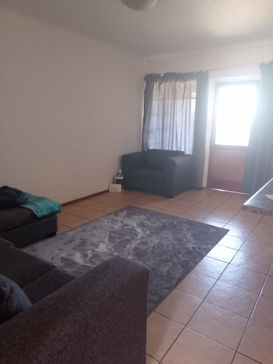 2 Bedroom Property for Sale in Comet Gauteng
