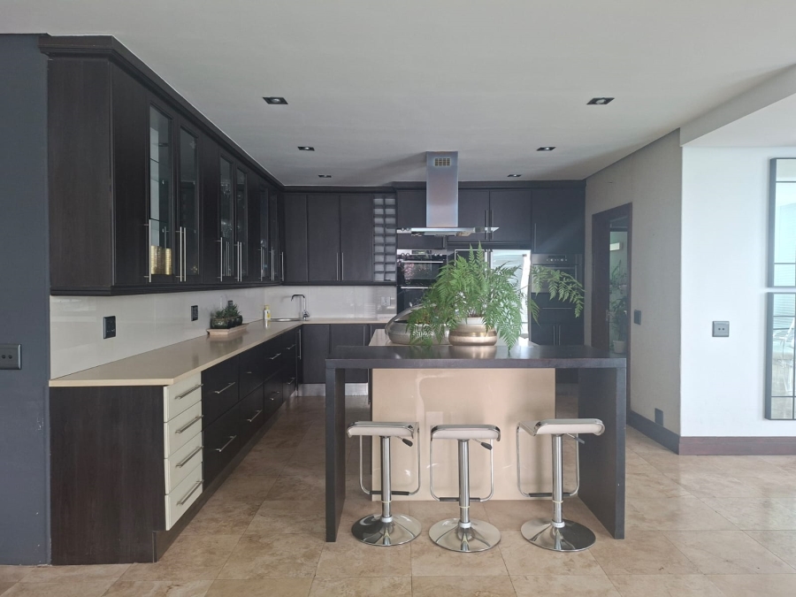 To Let 4 Bedroom Property for Rent in Bedfordview Gauteng