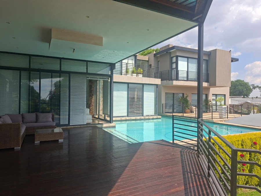 To Let 4 Bedroom Property for Rent in Bedfordview Gauteng