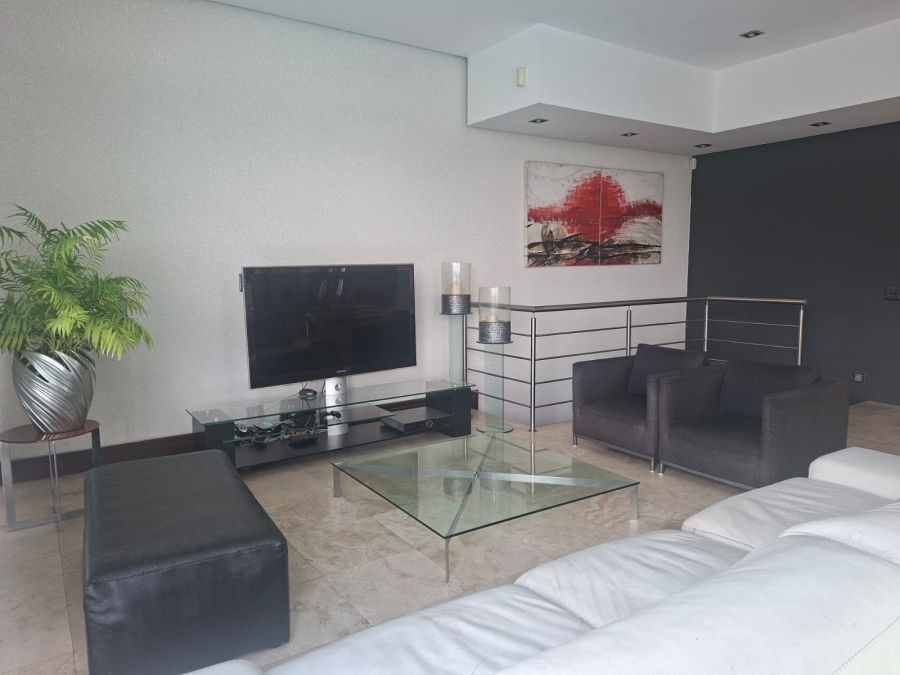 To Let 4 Bedroom Property for Rent in Bedfordview Gauteng