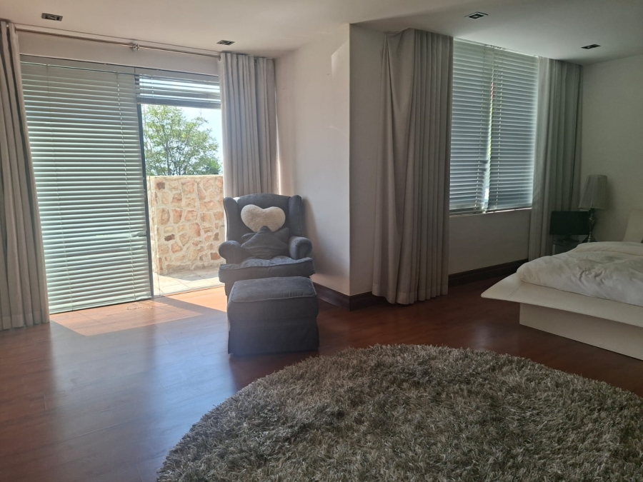 To Let 4 Bedroom Property for Rent in Bedfordview Gauteng