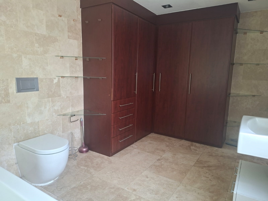 To Let 4 Bedroom Property for Rent in Bedfordview Gauteng