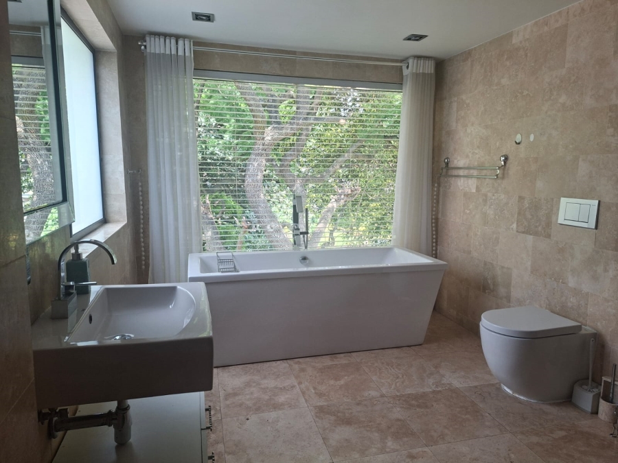 To Let 4 Bedroom Property for Rent in Bedfordview Gauteng