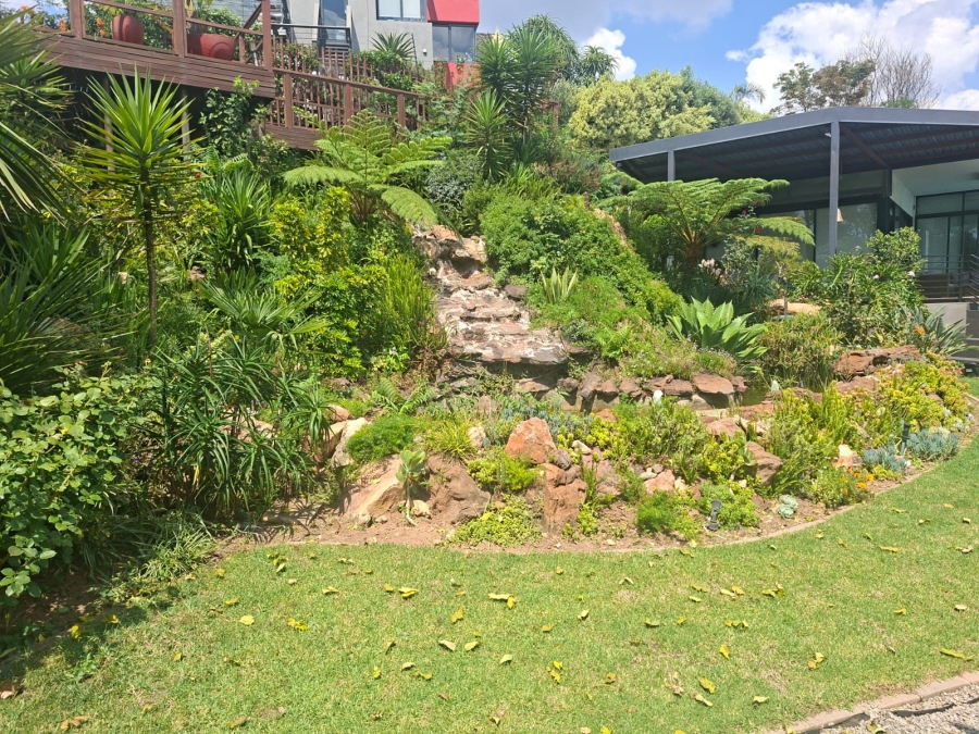 To Let 4 Bedroom Property for Rent in Bedfordview Gauteng